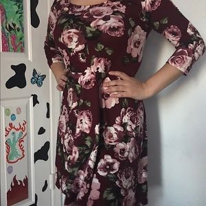 burgundy flower dress size M/L